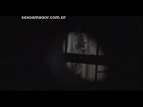 ❤️ Blondie wordt stiekem gefilmd door een voyeur uit de buurt, verstopt achter holle bakstenen ☑ Porno vk at porn nl.villagesexvideos.ru ﹏